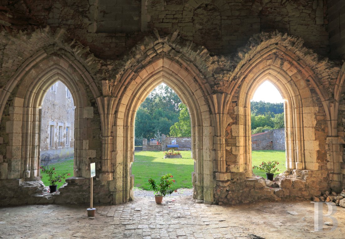 A peaceful stay in a renovated former Cistercian abbey in Vendée, not far from La Roche-sur-Yon - photo  n°6
